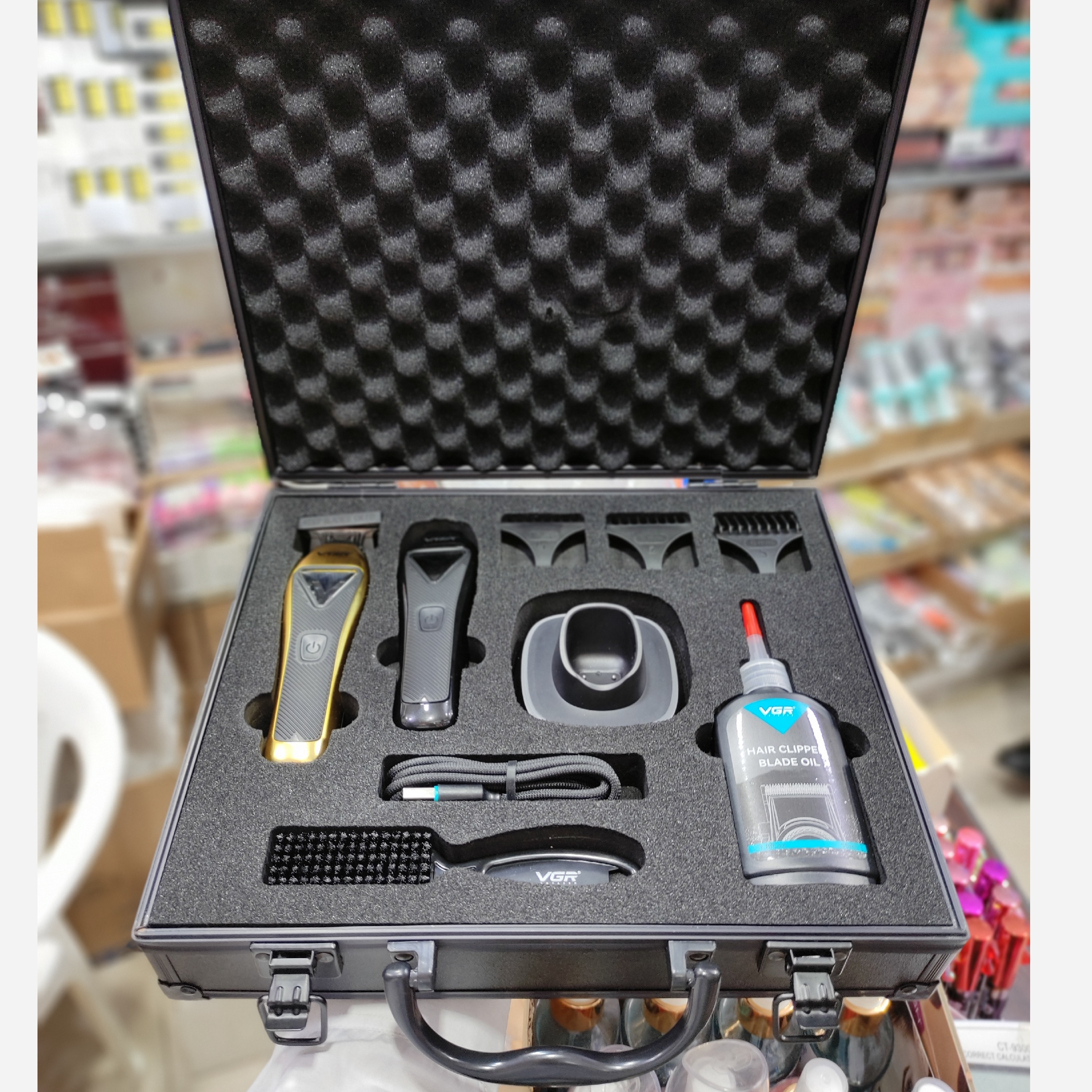 ماشین اصلاح و خط زن وی جی آر VGR مدل 994
