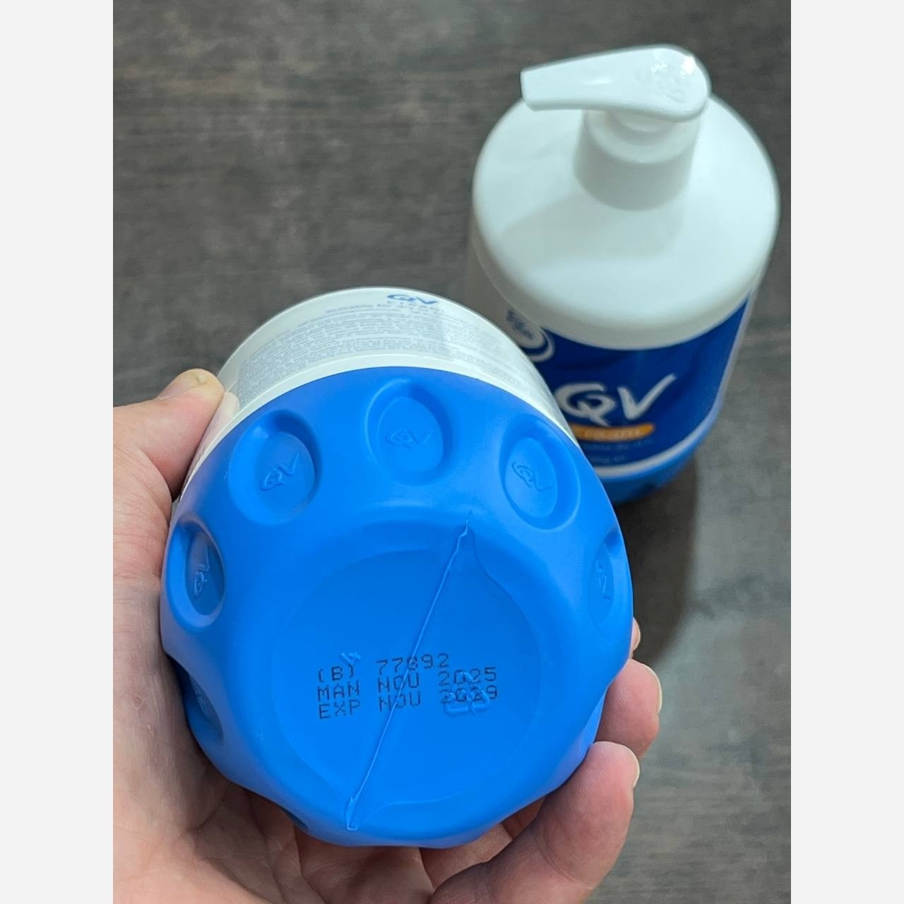 کرم مرطوب کننده کیو وی استرالیا(طرح اصلی)