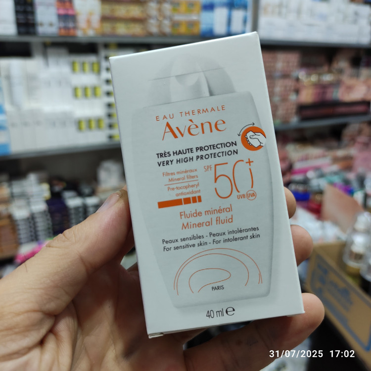 ضد آفتاب اون SPF 50 پوست های حساس 100 درصد معدنی