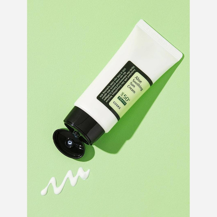 ضد آفتاب گیاهی آلوئه ورا کوزارکس SPF 50