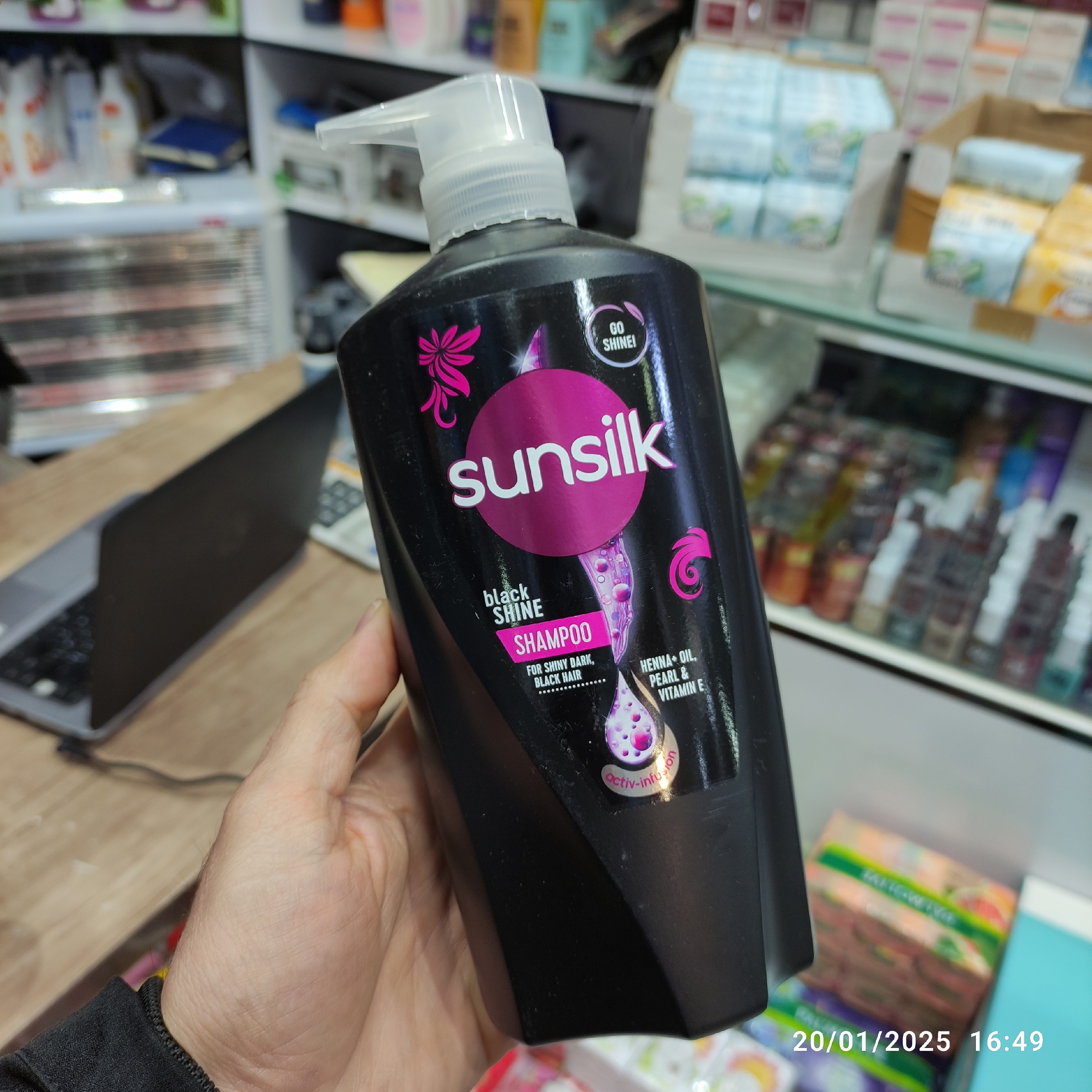 شامپو سر پمپی سان سیلک مدل black shine تایلندی اصل