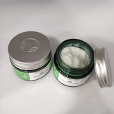 کرم روز الوئه ورا بادی شاپ مناسب پوست های حساس و خشک فاقد عطر و اسانس و کاملا گیاهی فاقد چربی و جذب سریع