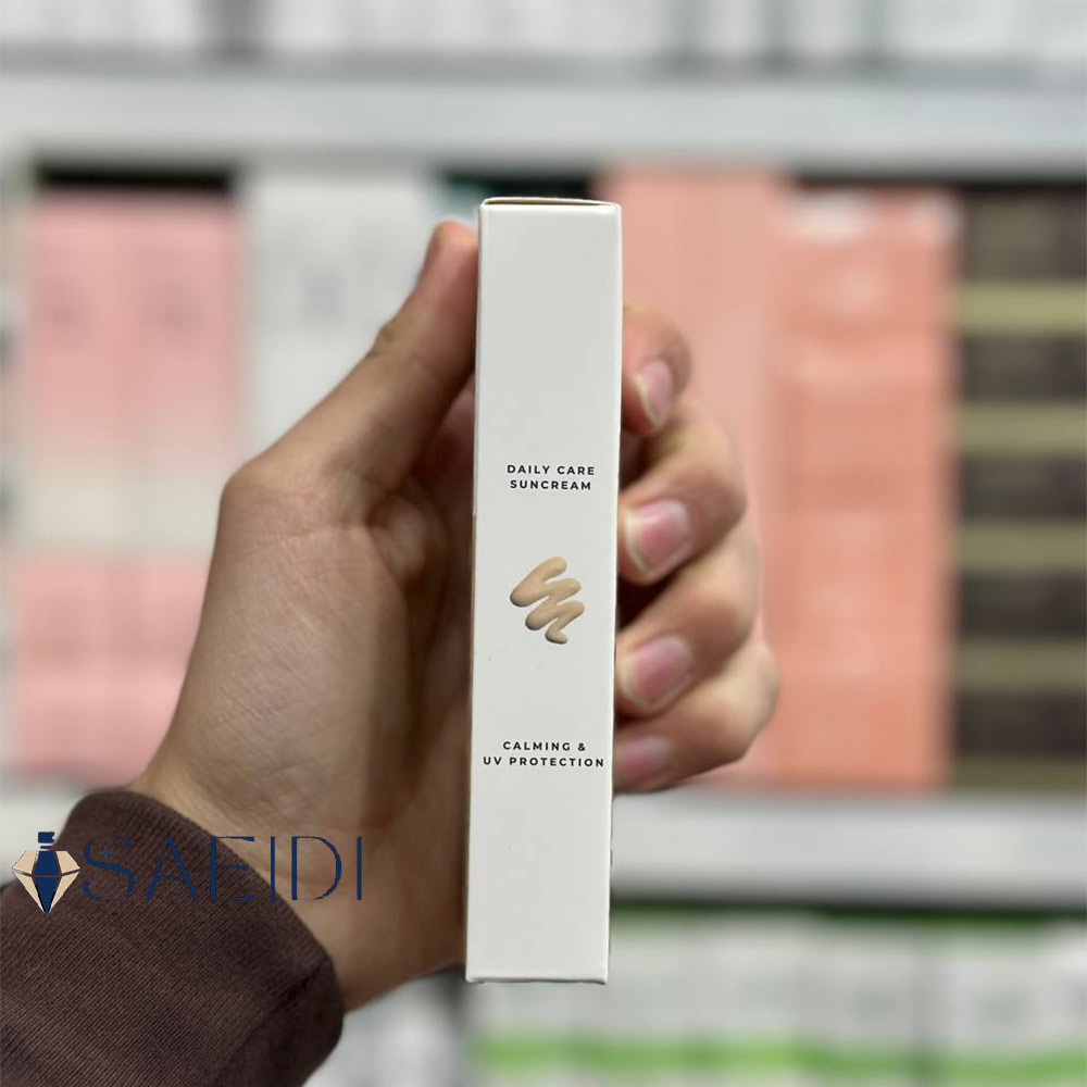کرم ضد آفتاب رنگی سنتلا ماداگاسکار SPF50 حجم 50 میل مدل ایر فیت پلاس