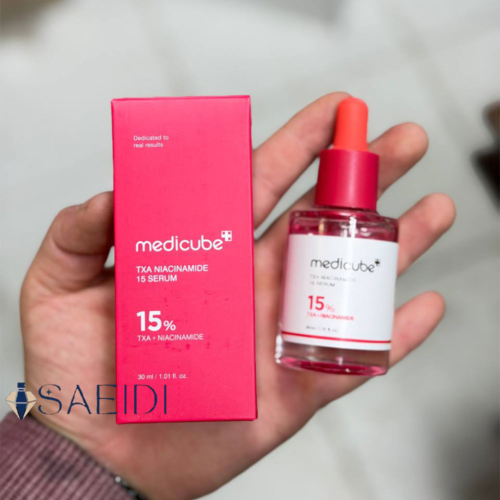 سرم نیاسینامید و ترانگزامیک اسید 15% مدی کیوب حجم 30 میلی لیتر