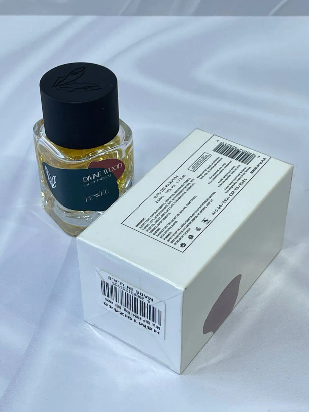 عطر فنک دیوین (دیواین) وود Fennec Divine Wood