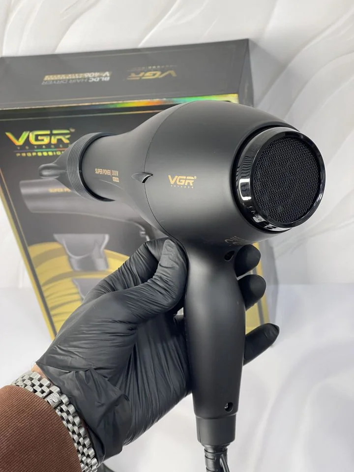 سشوار 3000 وات وی جی آر مدل VGR V-406