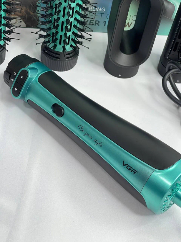 سشوار برس دار چرخشی وی جی ار مدل VGR V-495