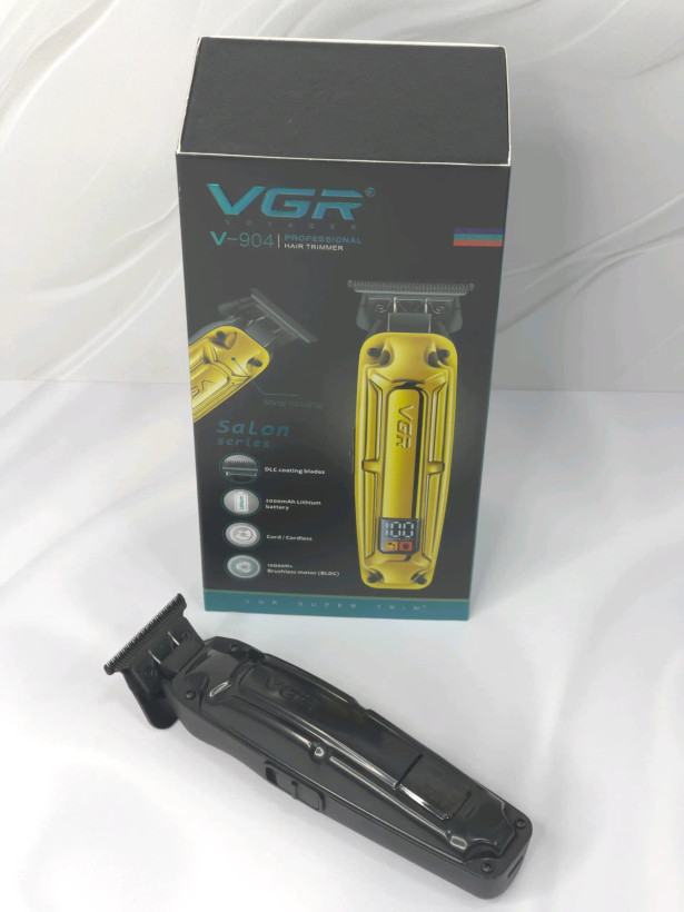 ماشین اصلاح خط زن وی جی آر مدل V-904