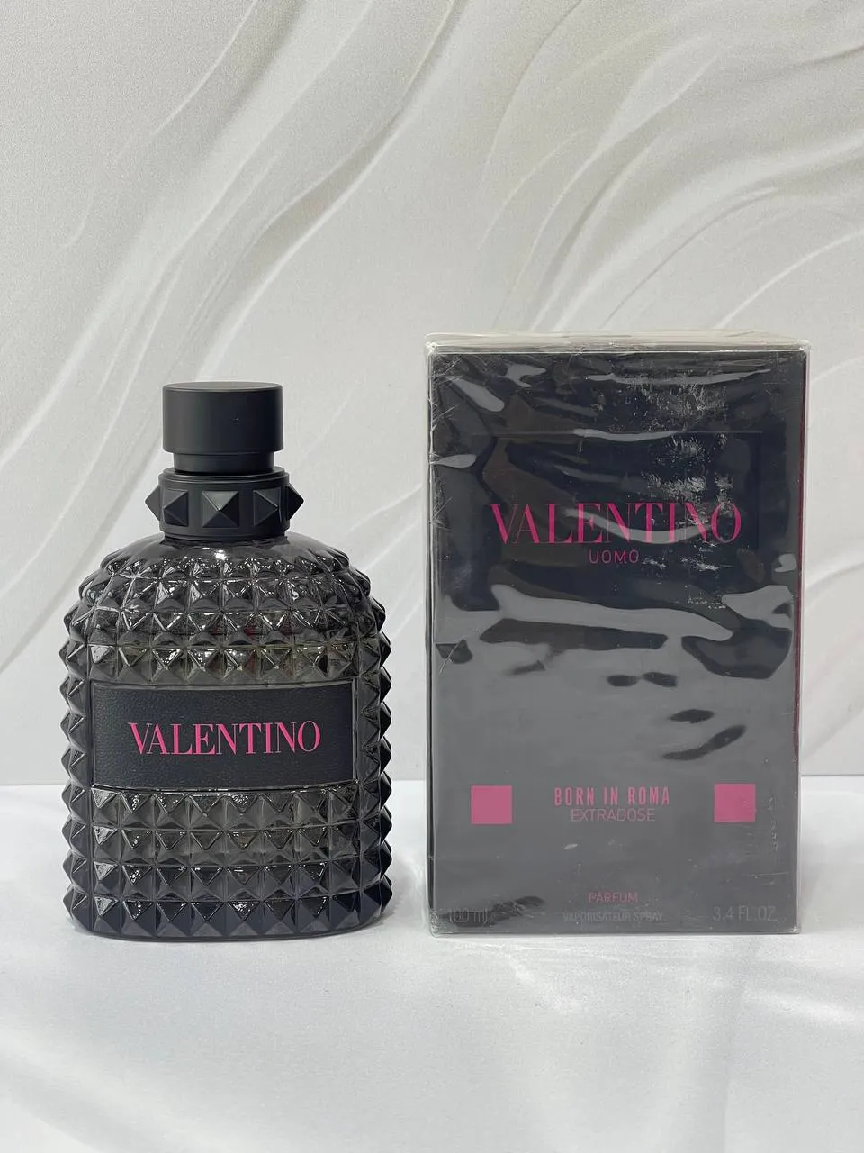 ادکلن والنتینو بورن این روما اکسترا دوز یومو VALENTINO Born in Roma Extradose Uomo