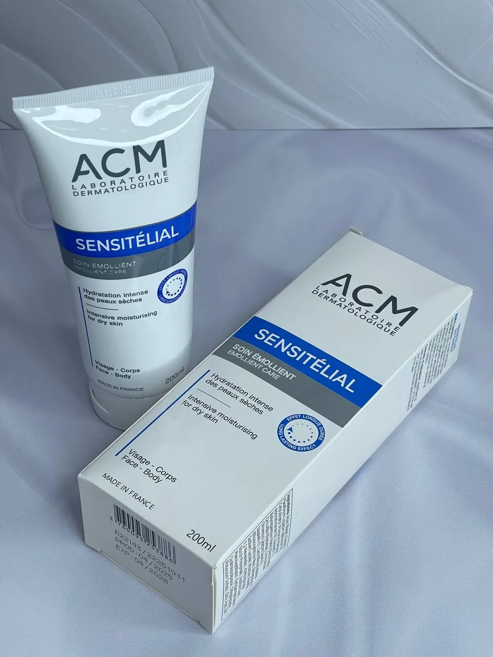 ژل شستشوی صورت و بدن پوست خشک ای سی ام ACM Sensitelial