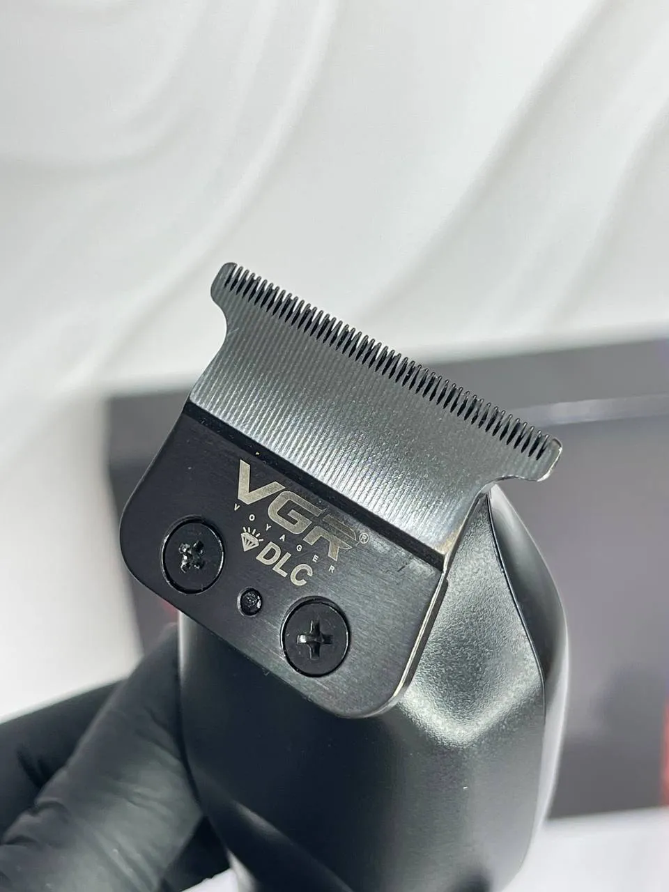 ماشین اصلاح سر و صورت وی جی آر مدل VGR V-226