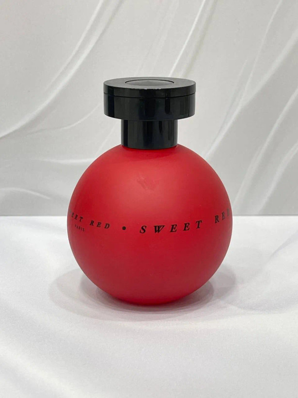 ادکلن زنانه سوییت رد اورینتال فرگرنسز LORIENTALE FRAGRANCES - SWEET REDاصل