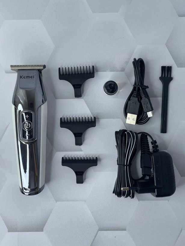ماشین اصلاح موی سر و صورت کیمی مدل Kemei KM-5027