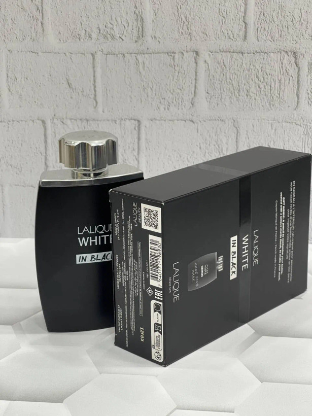 عطر ادکلن لالیک وایت این بلک Lalique White in Blackاصل