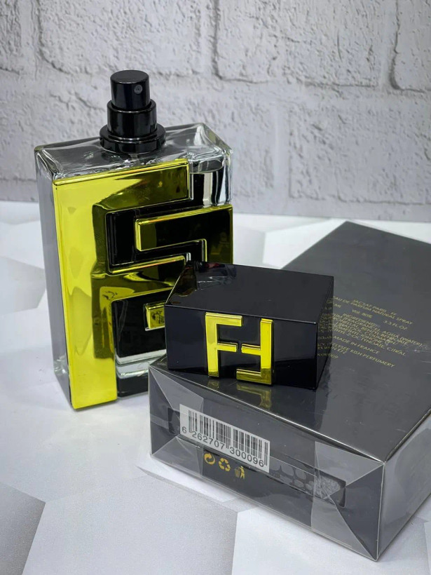 ادکلن ژک ساف اف اف مشابه سی اچ مردانه Jacsaf FFاصل