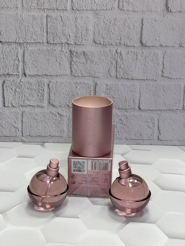 ادکلن کارولینا هررا 212 زنانه Carolina Herrera 212 syاصل