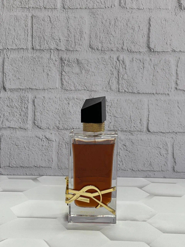 ادکلن ایو سن لورن لیبره له پارفوم YSL Libre Le Parfumاصل