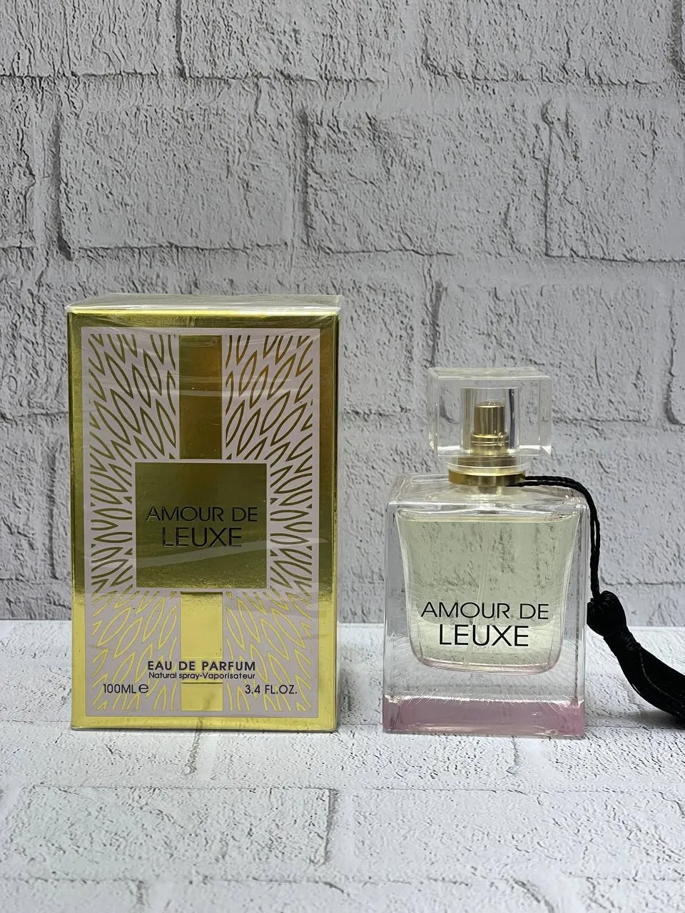 ادکلن زنانه لالیک لامور فراگرنس وردFragrance World Lalique LAmour