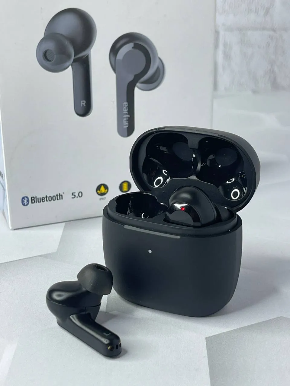 هدفون بی سیم EarFun Air TW200