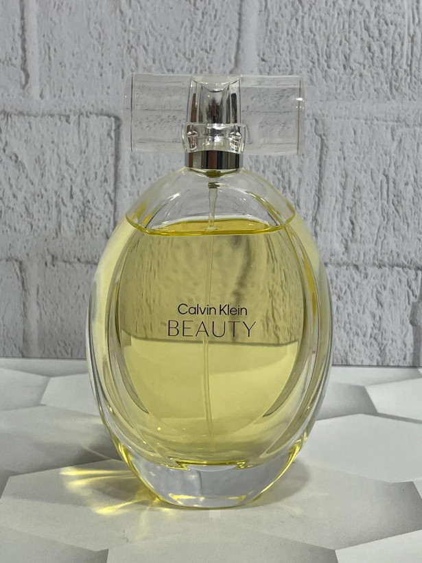 ادکلن کالوین کلین بیوتی Calvin Klein Beautyاصل