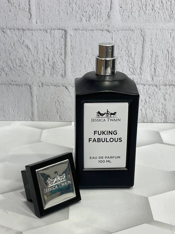 ادکلن تام فورد فابولوس جسیکا تواینJessica Twain Tom Ford Fabulous