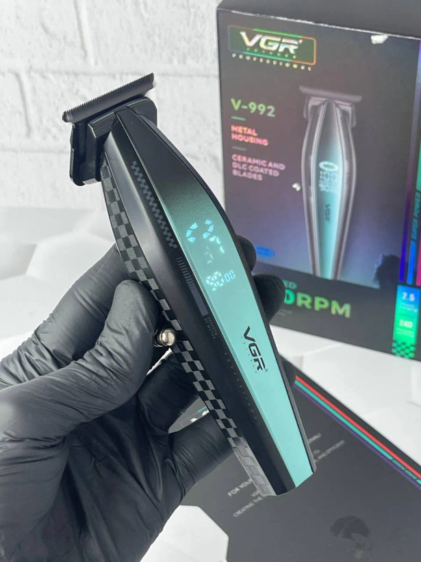 ماشین اصلاح خط زن وی جی آر V-992