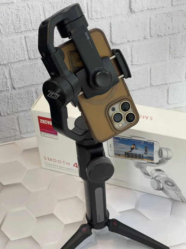 مونوپاد و لرزشگیرسه محوره zhiyun smooth 4 Mobile monopodاصل