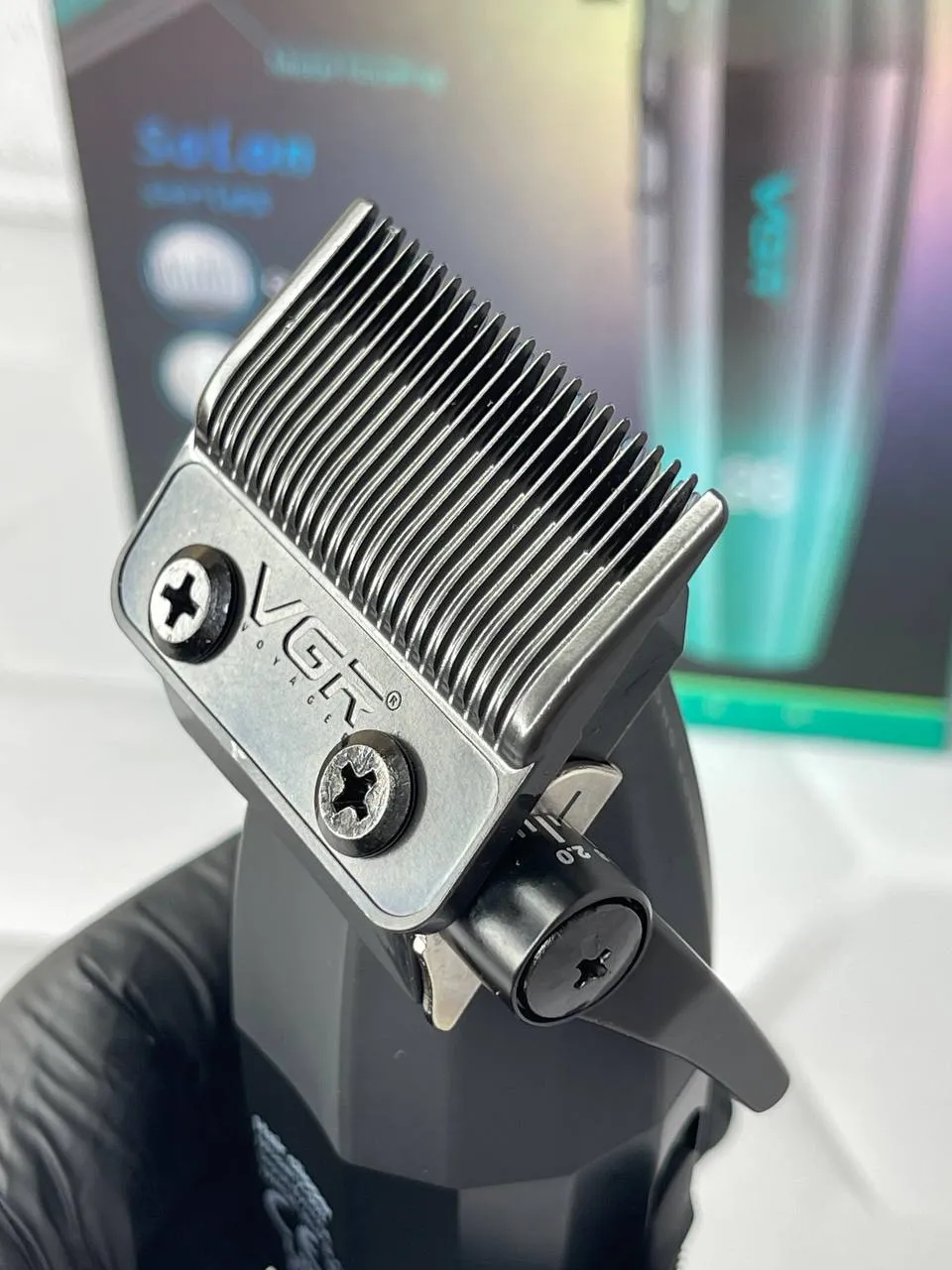 ماشین اصلاح حجم زن وی جی آر مدل VGR V-003