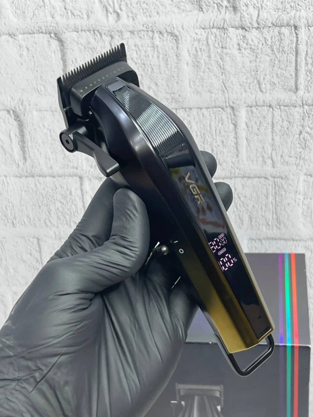 ماشین اصلاح حجم زن حرفه ای وی جی ار مدل VGR V-273