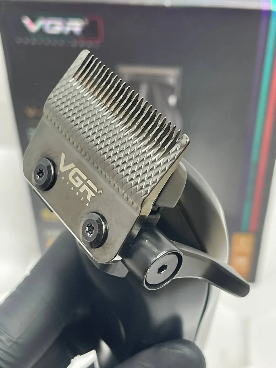 ماشین اصلاح حجم زن حرفه ای وی جی ار مدل VGR V-273