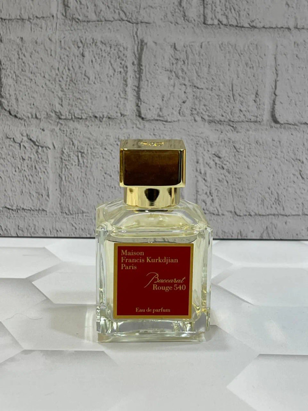 ادکلن باکارات رژطلایی Baccarat Rouge 540