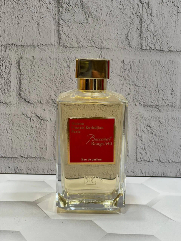 ادکلن باکارات رژطلایی200میل Baccarat Rouge 540