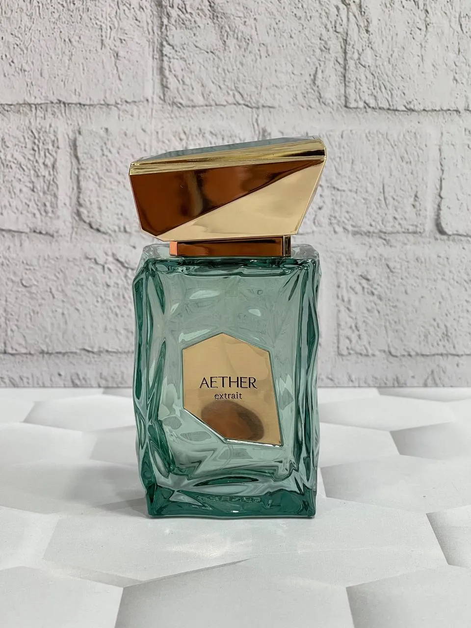 ادکلن ایدر اکستریت فرنچ اونو رایحه پارفومز د مارلی گرینلی fa paris Aether extrait by french avenueاصل