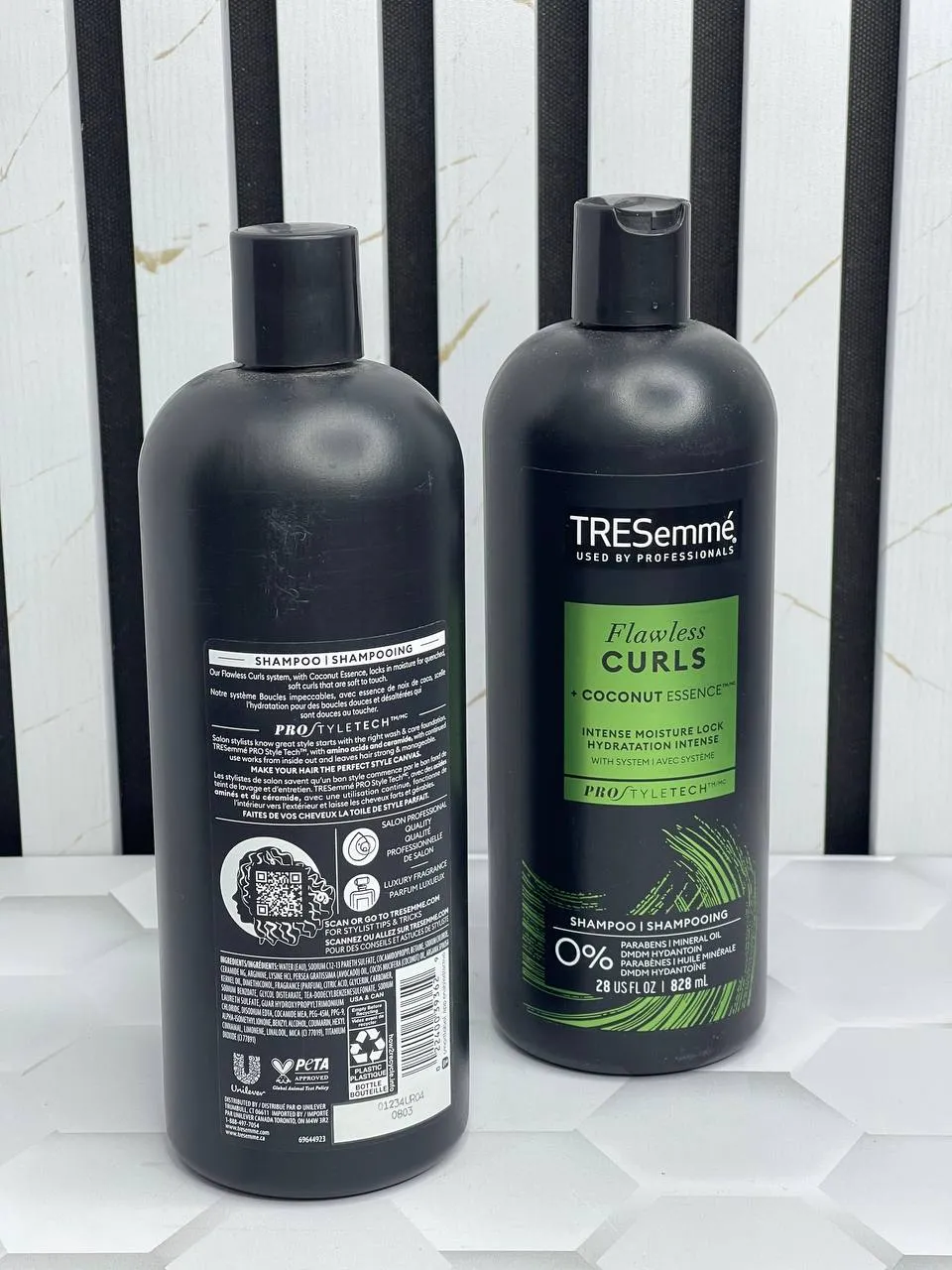 شامپو نارگیل موهای فر ترزمه TRESemme Flawless Curls Hair 828ml