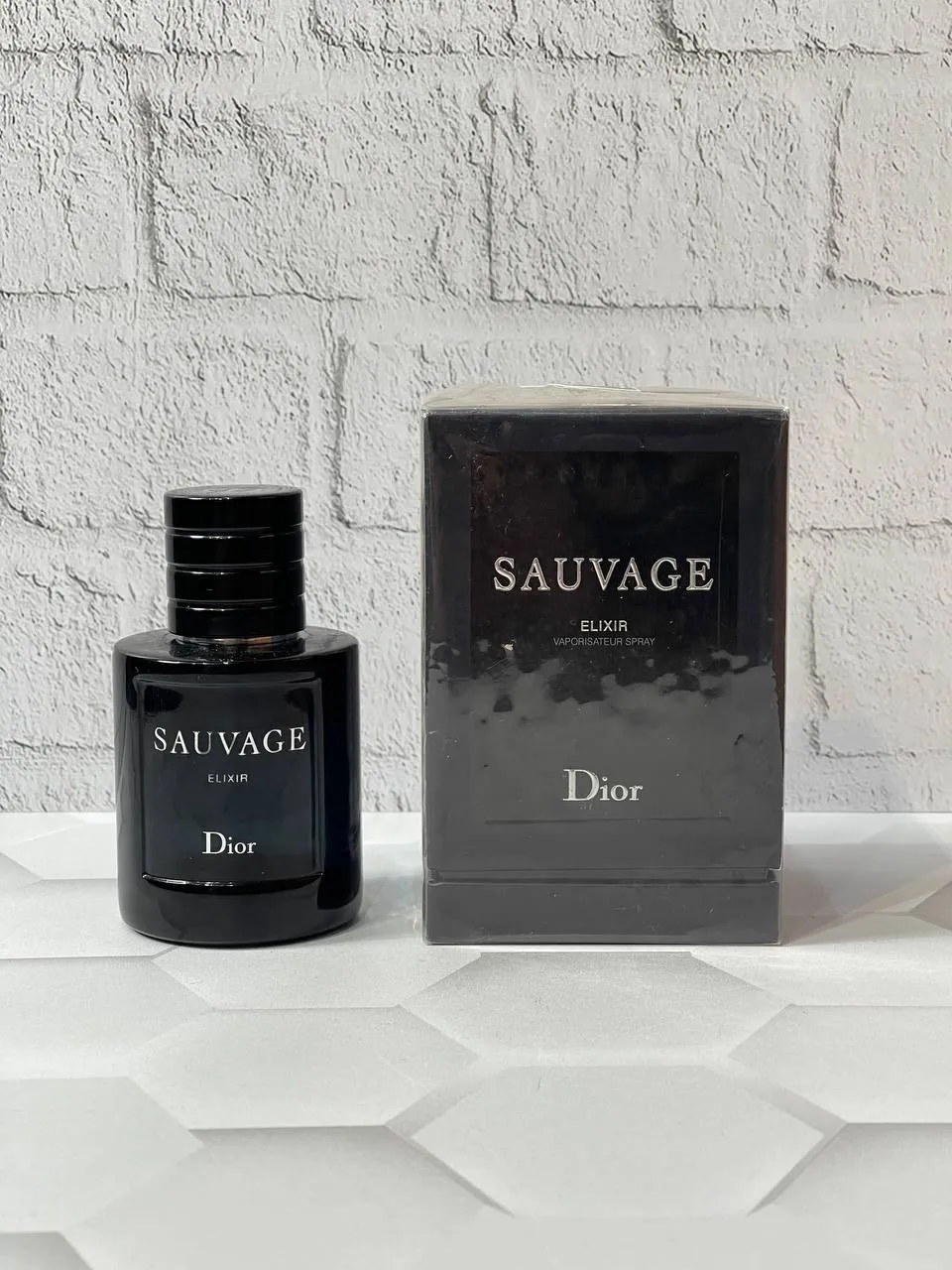 عطر دیور ساواج الکسیرDior Sauvage Elixir 60ml