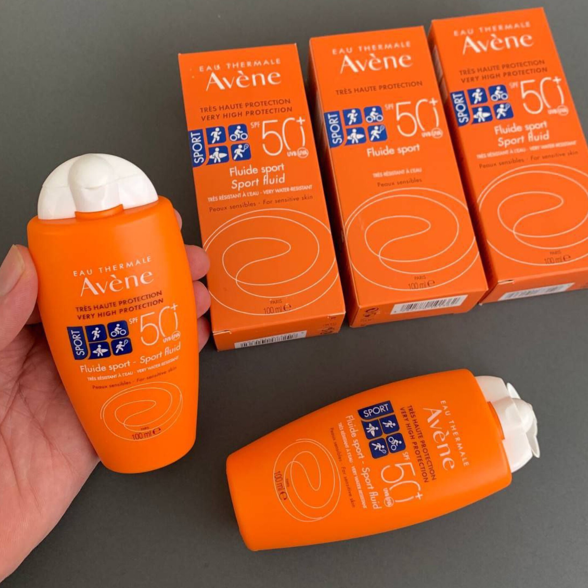ضدآفتاب اون (spf50 بی رنگ کرم ضدافتاب)